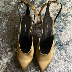 DRIES VAN NOTEN CLOSED TOE PUMPS SIZE 39/US 9